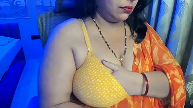 Snapshot of tarivishu23 chatting on May 18, 4:12 pm tarivishu23 online show from May 18, 4:12 pm