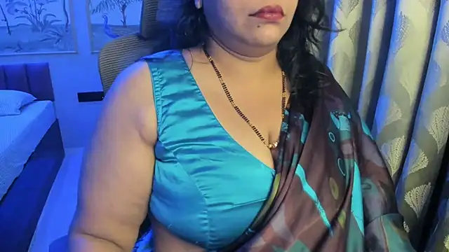 Snapshot of tarivishu23 chatting on May 20, 1:57 am tarivishu23 online show from May 20, 1:57 am