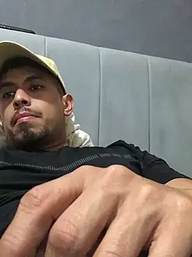 Snapshot of geirge_teacherxx chatting on March 19, 3:09 am geirge teacherxx online show from March 19, 3:09 am