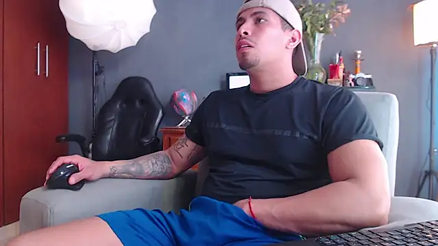 Snapshot of geirge_teacherxx chatting on November 18, 6:22 pm geirge teacherxx online show from November 18, 6:22 pm