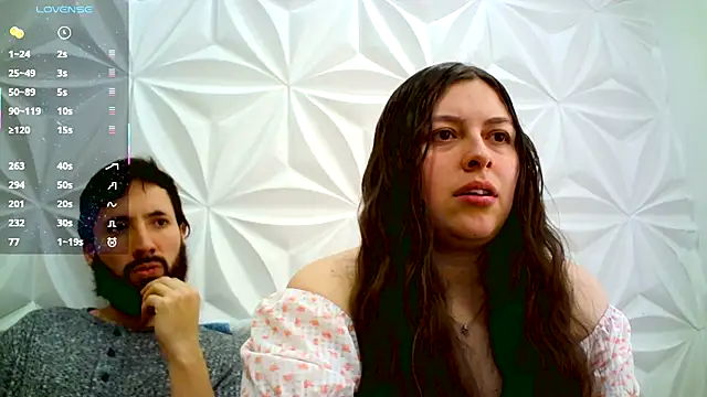 jerryandjessica online show from December 14, 4:45 pm