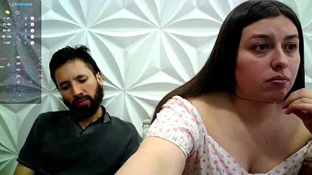 Snapshot of jerryandjessica chatting on October 14, 9:58 pm jerryandjessica online show from October 14, 9:58 pm