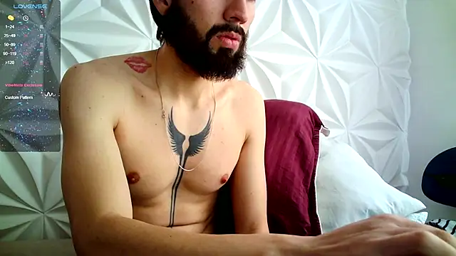 jerryandjessica online show from November 11, 7:41 pm