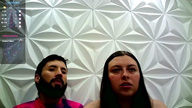 jerryandjessica online show from November 8, 11:30 pm