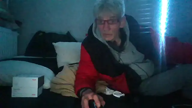 InMeinenMund online show from November 14, 12:25 am