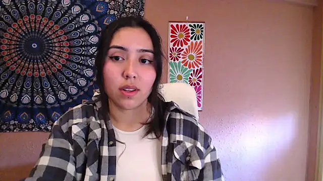 IntimateTales online show from February 26, 5:00 pm