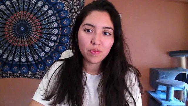 IntimateTales online show from November 16, 8:41 am