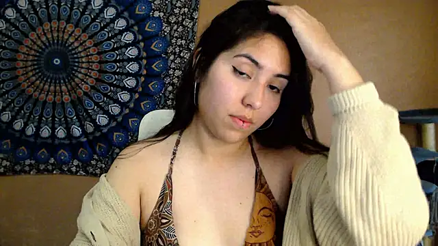 IntimateTales online show from November 20, 11:44 am