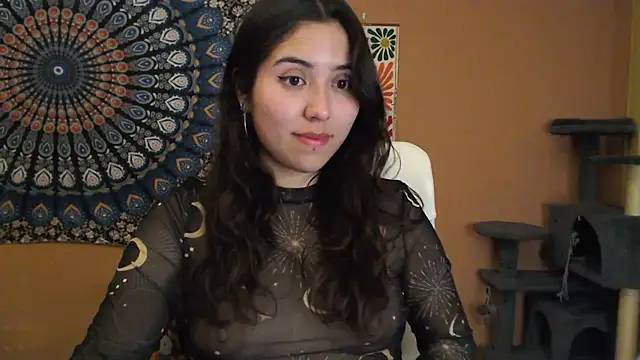 IntimateTales online show from January 11, 7:05 pm