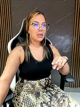 Snapshot of KellyBrooklyn_ chatting on September 12, 9:47 pm KellyBrooklyn online show from September 12, 9:47 pm