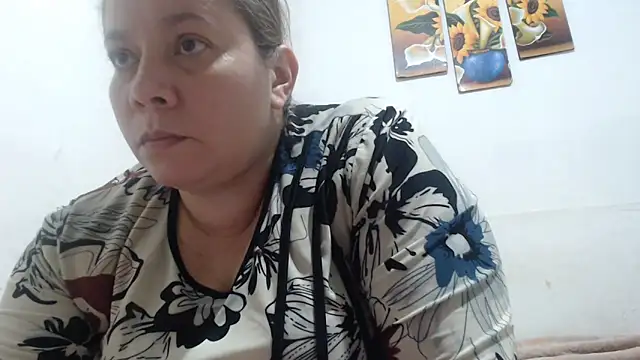 Snapshot of tiffany_horny_1 chatting on January 11, 8:11 am tiffany horny 1 online show from January 11, 8:11 am