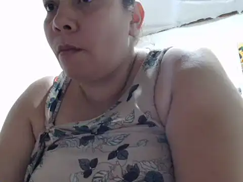 Snapshot of tiffany_horny_1 chatting on December 11, 3:24 am tiffany horny 1 online show from December 11, 3:24 am