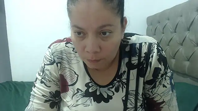 Snapshot of tiffany_horny_1 chatting on February 23, 4:28 am tiffany horny 1 online show from February 23, 4:28 am