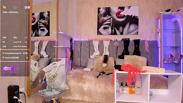 deepthroatlatina online show from December 14, 8:23 am