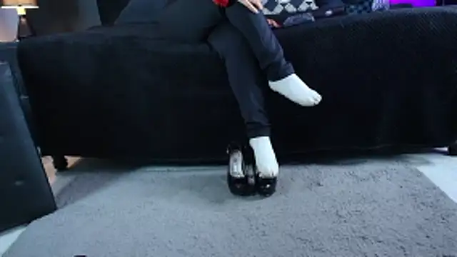  Jade 16 online show from January 12, 12:23 pm