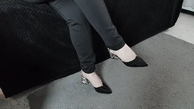  Jade 16 online show from February 21, 11:34 am