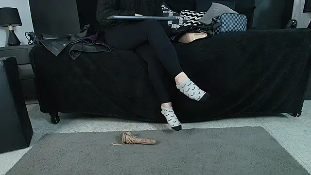  Jade 16 online show from October 1, 11:47 am