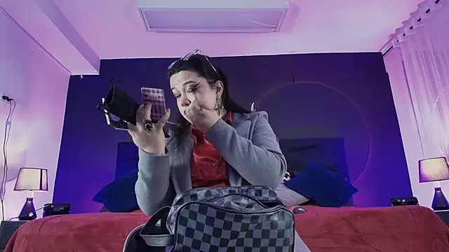  Jade 16 online show from April 3, 11:49 am