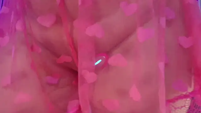 JuliRamirez online show from October 20, 1:00 pm