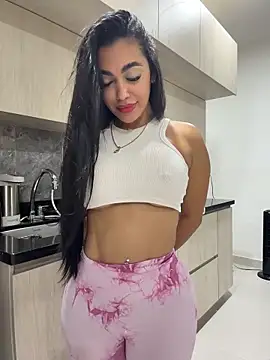 emma andrew1 online show from April 2, 12:18 am