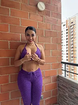 emma andrew1 online show from March 26, 3:43 pm