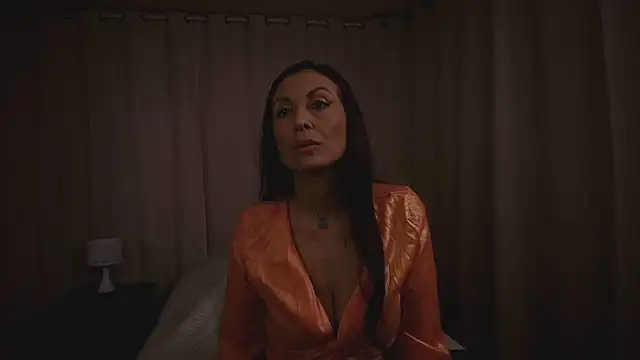 Swetisabella01 online show from December 17, 11:43 pm