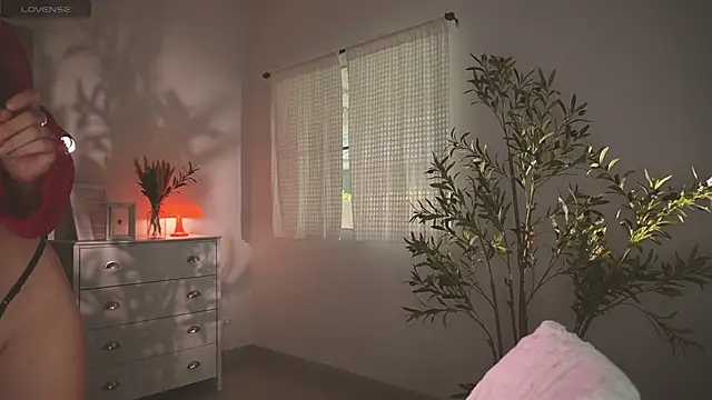 lanabosch online show from July 10, 12:21 am