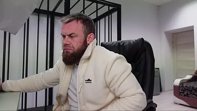 Snapshot of Tommy_Burnz chatting on March 21, 3:55 am Tommy Burnz online show from March 21, 3:55 am