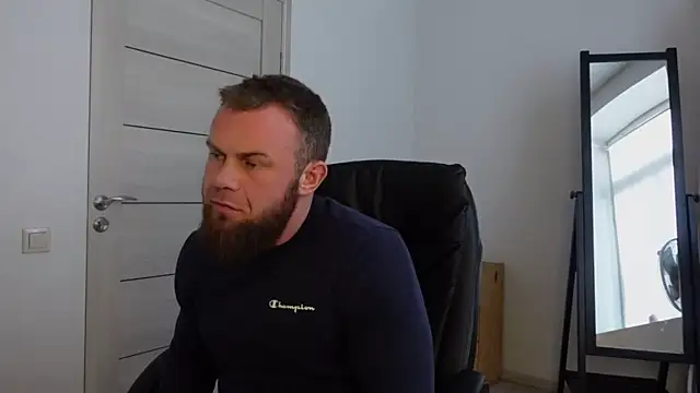 Snapshot of Tommy_Burnz chatting on March 15, 10:24 am Tommy Burnz online show from March 15, 10:24 am