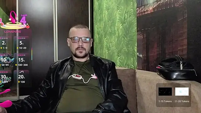 DanielOhCool online show from September 25, 7:36 am