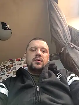 DanielOhCool online show from March 18, 7:55 am