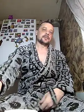 DanielOhCool online show from March 17, 5:32 am