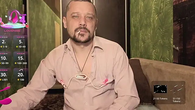 DanielOhCool online show from November 13, 5:11 am