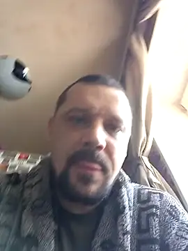 DanielOhCool online show from February 10, 6:34 am