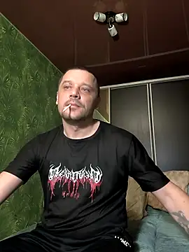 DanielOhCool online show from November 29, 7:30 am