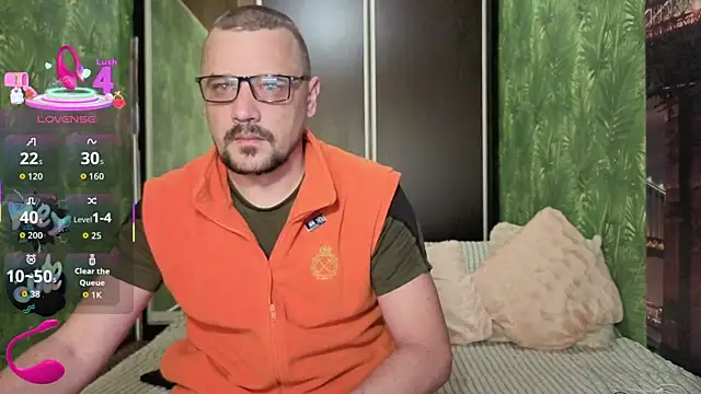 DanielOhCool online show from September 22, 6:08 am