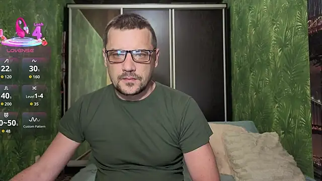 DanielOhCool online show from June 15, 6:46 am
