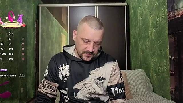 DanielOhCool online show from April 6, 6:03 am