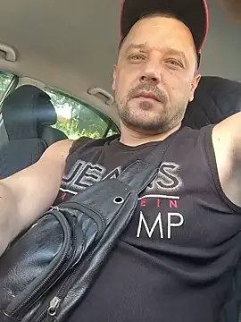 DanielOhCool online show from June 9, 7:31 am
