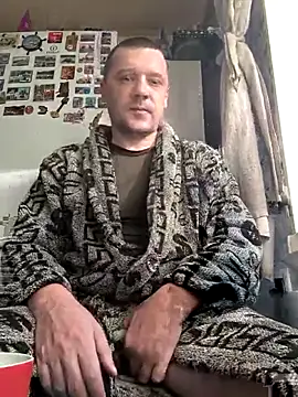 DanielOhCool online show from October 19, 6:38 am