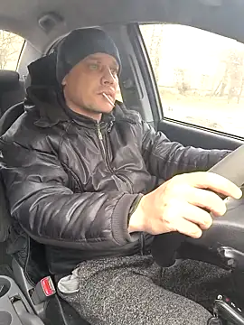 DanielOhCool online show from February 26, 10:15 am