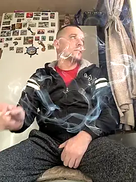 DanielOhCool online show from February 27, 8:36 am