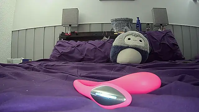 alexassts online show from February 6, 11:01 pm