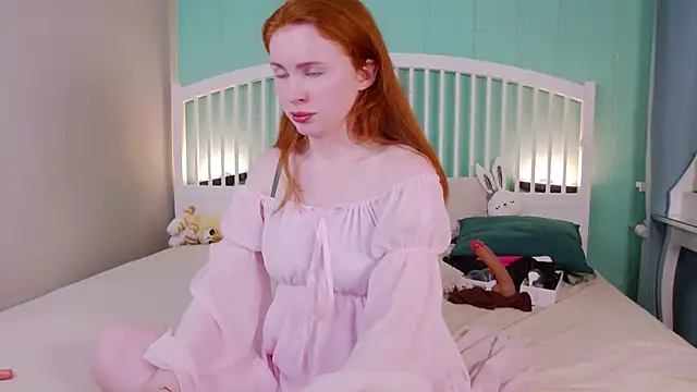 GingerArin online show from March 7, 4:00 pm