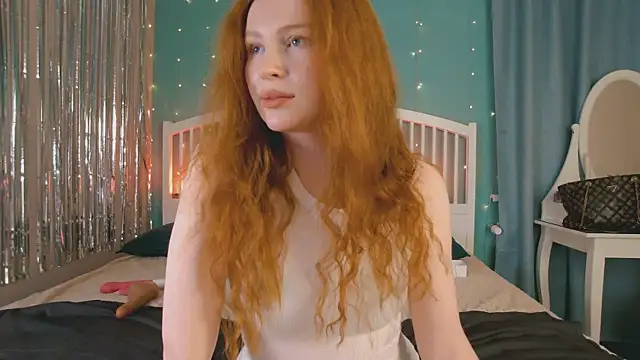 GingerArin online show from April 8, 11:44 am