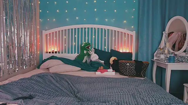 GingerArin online show from December 22, 1:55 pm