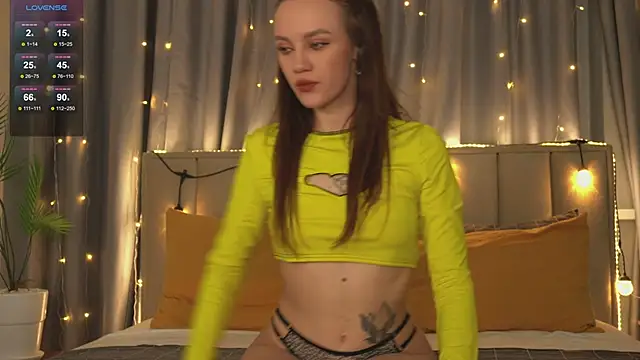 juli hox online show from January 6, 7:51 pm