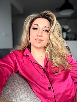 miamellycious online show from April 15, 8:53 pm