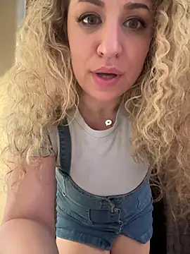 miamellycious online show from March 21, 1:56 am