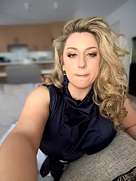 miamellycious online show from March 11, 4:56 pm